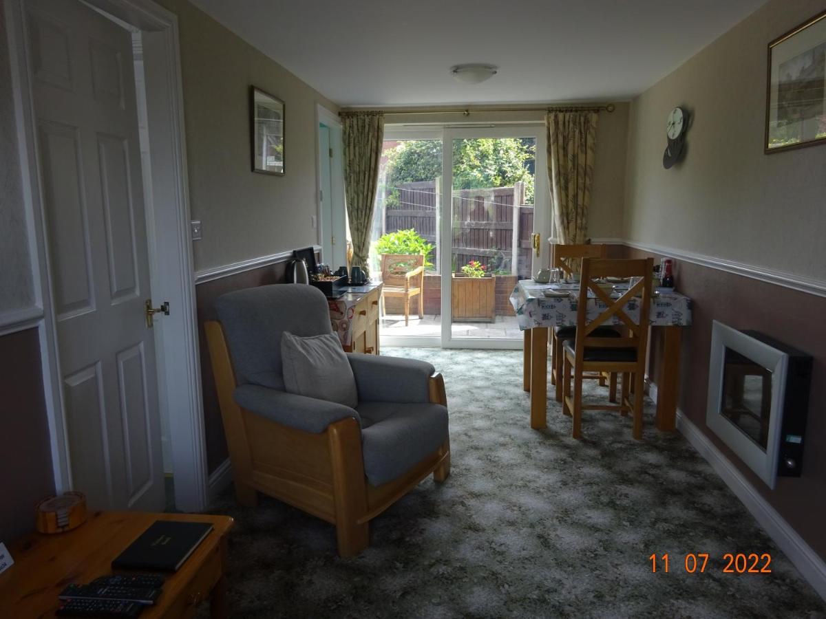 Sterling Bed & Breakfast Llandudno Exterior foto